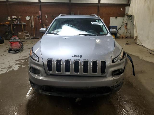 1C4PJMLB0JD572129 - 2018 JEEP CHEROKEE LATITUDE PLUS SILVER photo 5