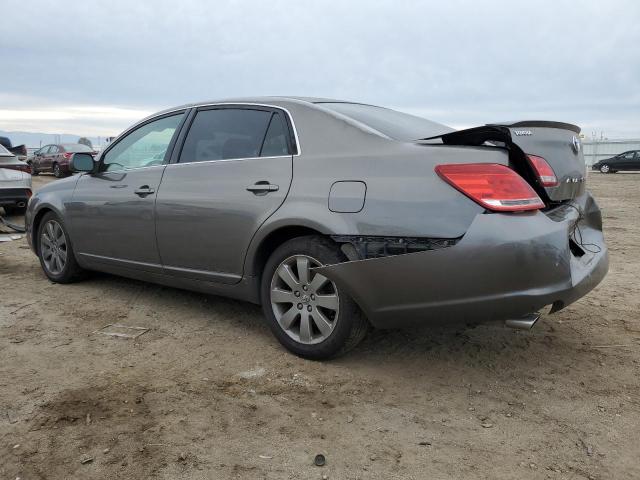 4T1BK36B85U007027 - 2005 TOYOTA AVALON XL GRAY photo 2