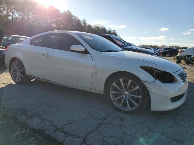 JNKCV64E88M112622 - 2008 INFINITI G37 BASE WHITE photo 4