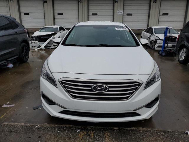 5NPE24AF4GH389295 - 2016 HYUNDAI SONATA SE WHITE photo 5