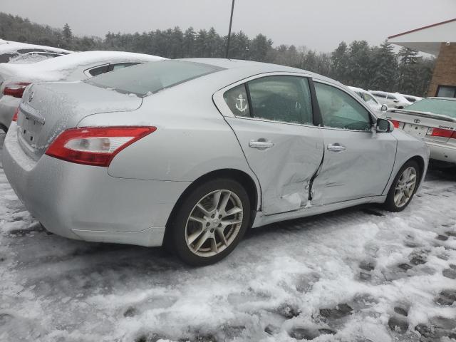 1N4AA5AP3AC862516 - 2017 NISSAN MAXIMA S SILVER photo 3