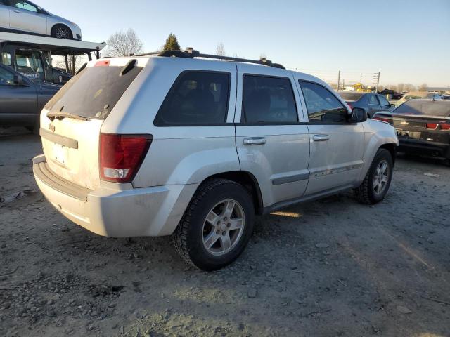 1J8GR48K37C599964 - 2007 JEEP GRAND CHER LAREDO SILVER photo 3