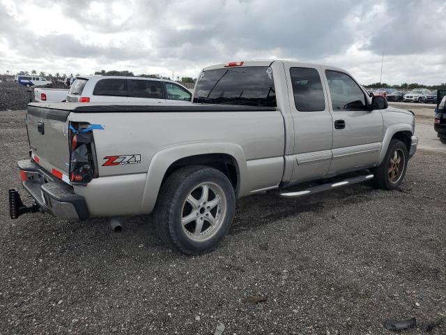 1GCEK19Z26Z298370 - 2006 CHEVROLET SILVERADO K1500 SILVER photo 3