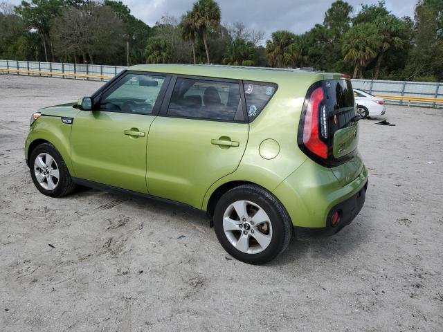 KNDJN2A20J7901900 - 2018 KIA SOUL GREEN photo 2