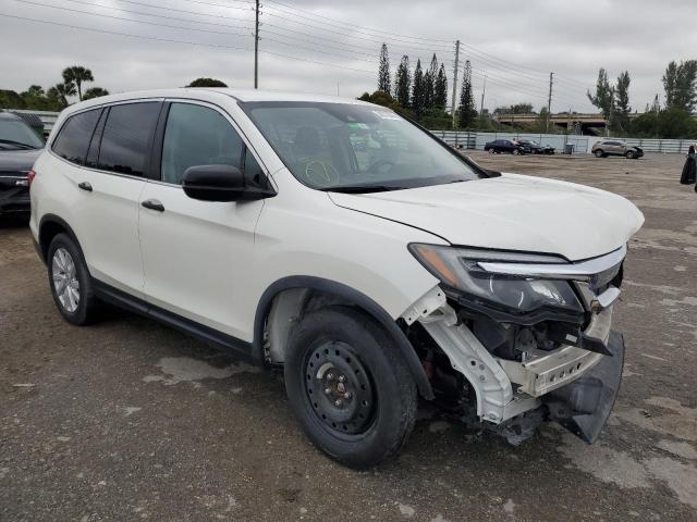 5FNYF5H17KB040057 - 2019 HONDA PILOT LX WHITE photo 4