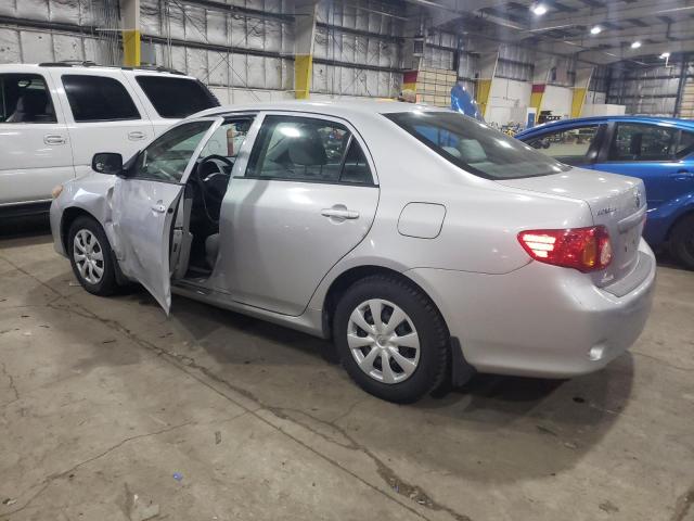 1NXBU4EE5AZ296566 - 2010 TOYOTA COROLLA BASE SILVER photo 2