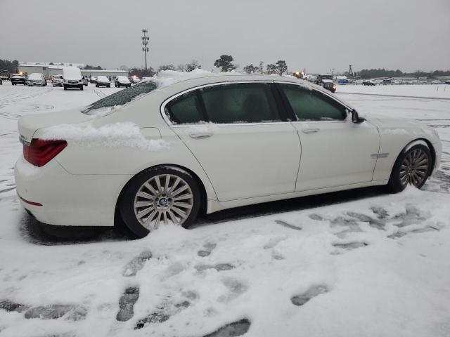 WBAYE8C52DD131744 - 2013 BMW 750 LI WHITE photo 3