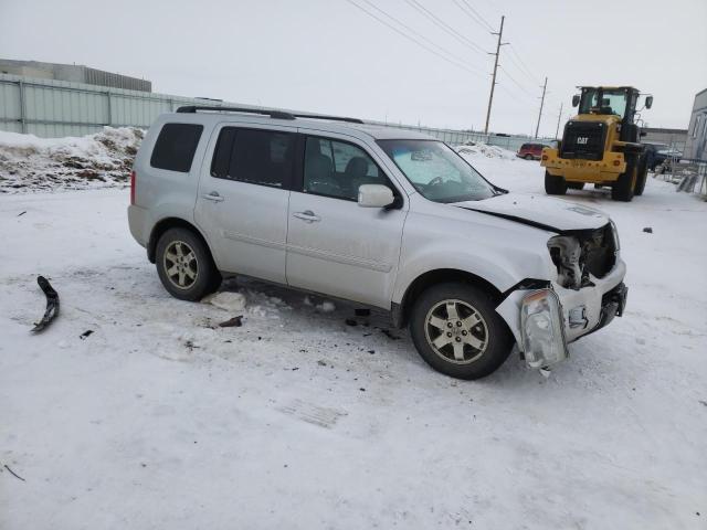 5FNYF4H91BB090775 - 2011 HONDA PILOT TOURING SILVER photo 4