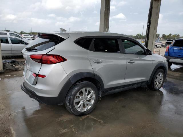 KM8J23A48KU868935 - 2019 HYUNDAI TUCSON SE WHITE photo 3