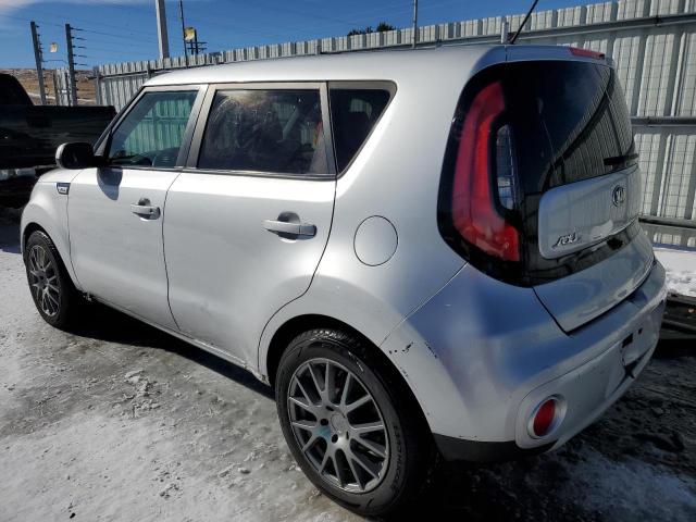 KNDJP3A50K7000523 - 2019 KIA SOUL + SILVER photo 2