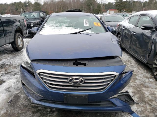 5NPE24AF8HH459916 - 2017 HYUNDAI SONATA SE BLUE photo 5