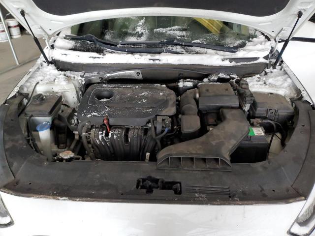 5NPE24AF9KH730554 - 2019 HYUNDAI SONATA SE WHITE photo 11