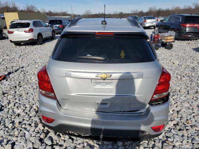 3GNCJLSB1JL239904 - 2018 CHEVROLET TRAX 1LT SILVER photo 6