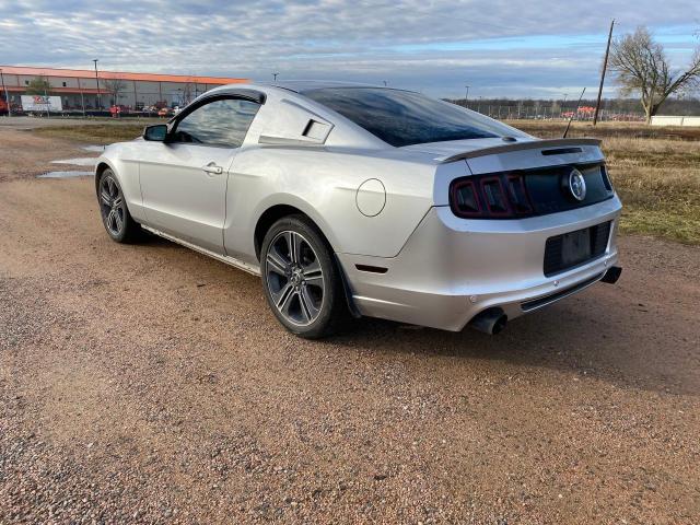 1ZVBP8AM9E5288824 - 2014 FORD MUSTANG SILVER photo 3