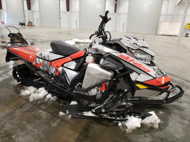 2BPSCXNC6NV000021 - 2022 SKI DOO SUMMIT 600 WHITE photo 1