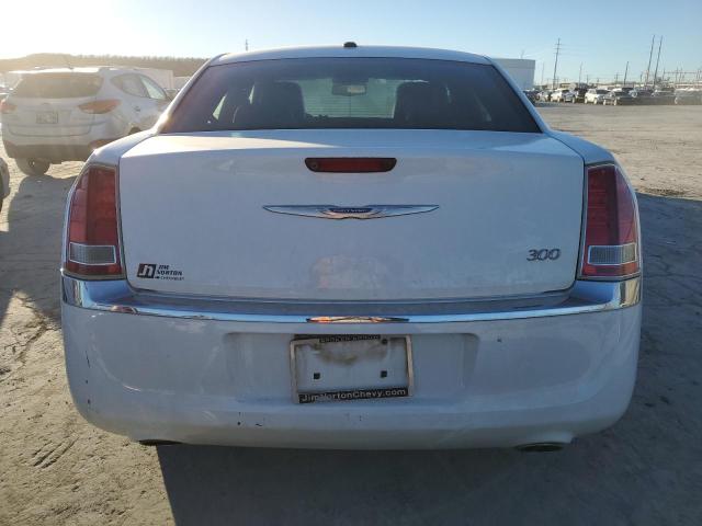 2C3CCACG0CH309460 - 2012 CHRYSLER 300 LIMITED WHITE photo 6