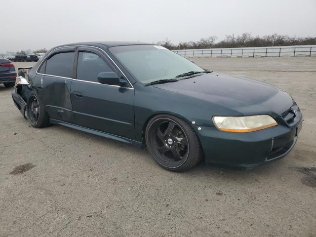 1HGCG5549XA146324 - 1999 HONDA ACCORD LX GREEN photo 4