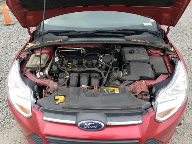 1FAHP3F25CL125660 - 2012 FORD FOCUS SE RED photo 11