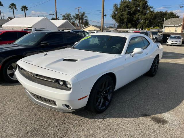 2C3CDZJG2KH620045 - 2019 DODGE CHALLENGER GT WHITE photo 2