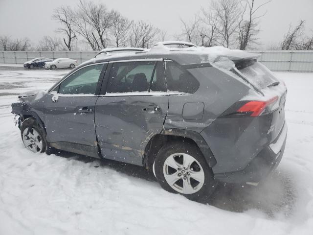 2T3P1RFV6MC208521 - 2021 TOYOTA RAV4 XLE GRAY photo 2