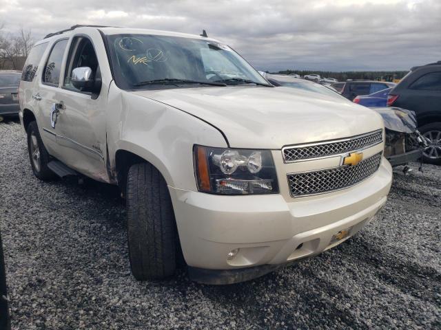 1GNSCCE08DR367473 - 2013 CHEVROLET TAHOE C1500 LTZ WHITE photo 4