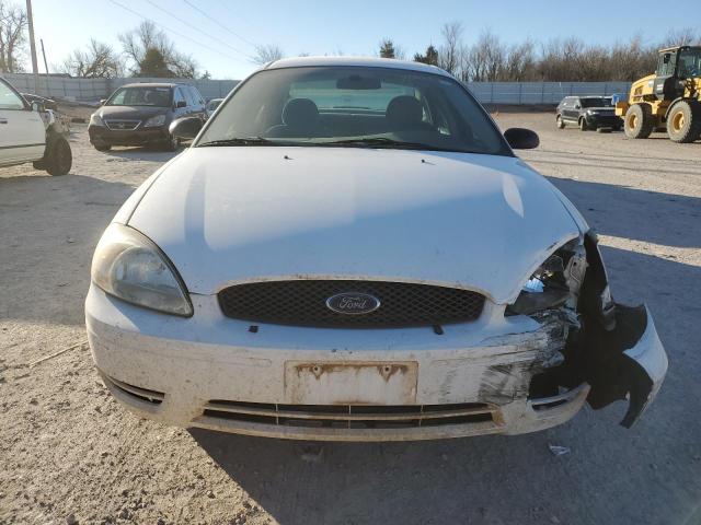 1FAFP53295A145805 - 2005 FORD TAURUS SE WHITE photo 5