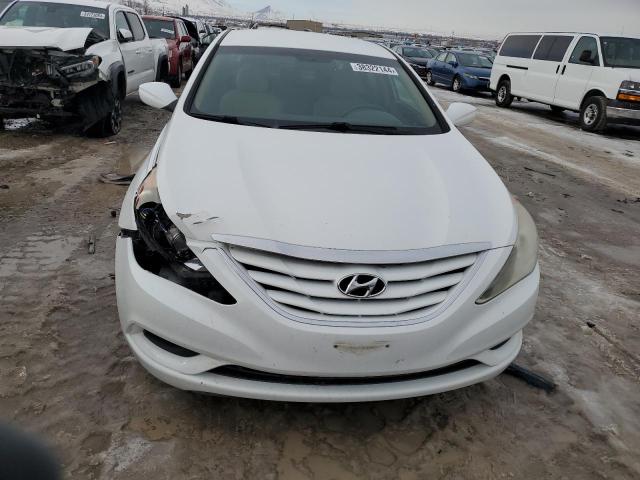 5NPEB4AC8BH088978 - 2011 HYUNDAI SONATA GLS WHITE photo 5