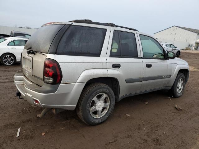 1GNDT13S942361563 - 2004 CHEVROLET TRAILBLAZE LS SILVER photo 3