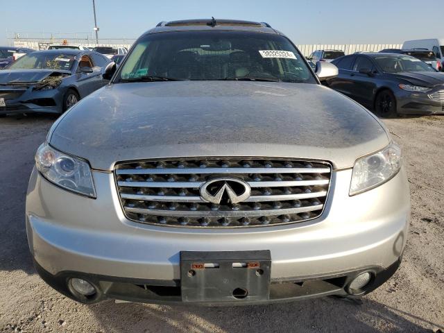 JNRBS08W43X401011 - 2003 INFINITI FX45 SILVER photo 5