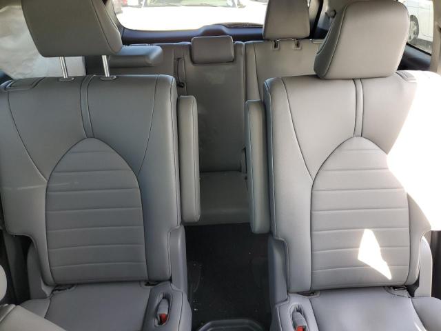 5TDGZRAH2MS516456 - 2021 TOYOTA HIGHLANDER XLE SILVER photo 10