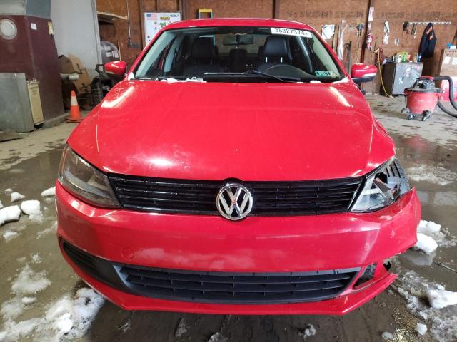 3VWD17AJ4EM421056 - 2014 VOLKSWAGEN JETTA SE RED photo 5