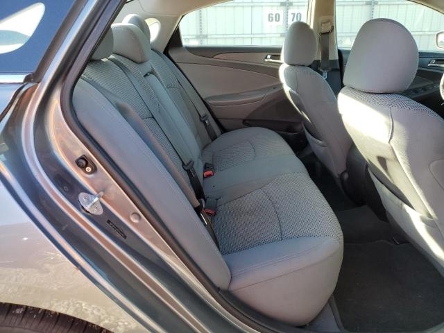 5NPEB4AC0CH312262 - 2012 HYUNDAI SONATA GLS GRAY photo 10