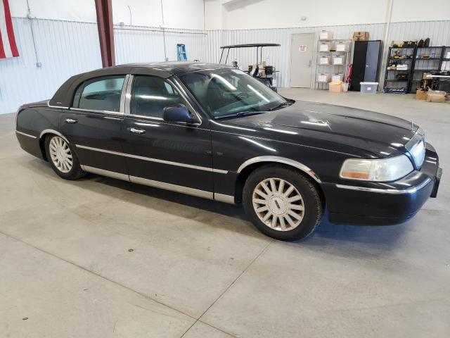 1LNHM81W64Y688534 - 2004 LINCOLN TOWN CAR EXECUTIVE BLACK photo 4