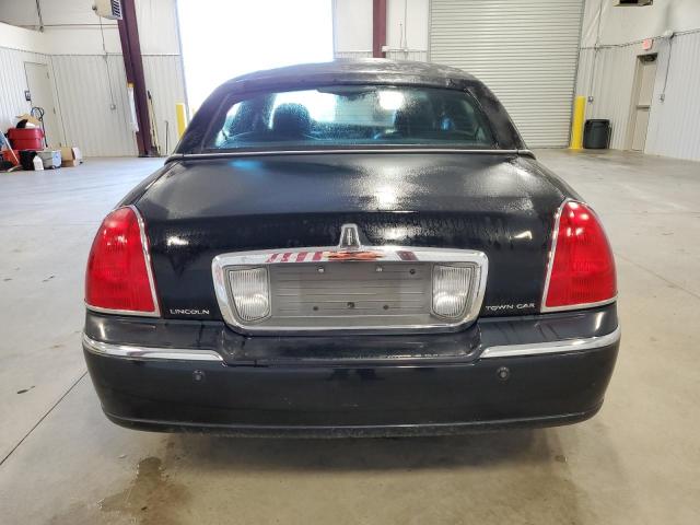 1LNHM81W64Y688534 - 2004 LINCOLN TOWN CAR EXECUTIVE BLACK photo 6