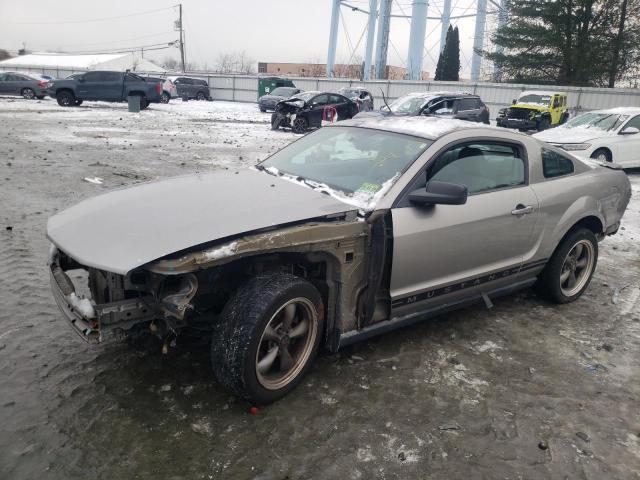 1ZVHT80NX85127306 - 2008 FORD MUSTANG GRAY photo 1
