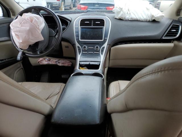 2LMTJ6LR7GBL32548 - 2016 LINCOLN MKX RESERVE BEIGE photo 8