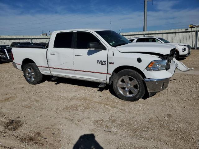 1C6RR7TT1KS540838 - 2019 RAM 1500 CLASS SLT WHITE photo 4