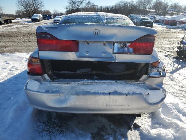 1HGCG5649XA063605 - 1999 HONDA ACCORD LX TAN photo 6