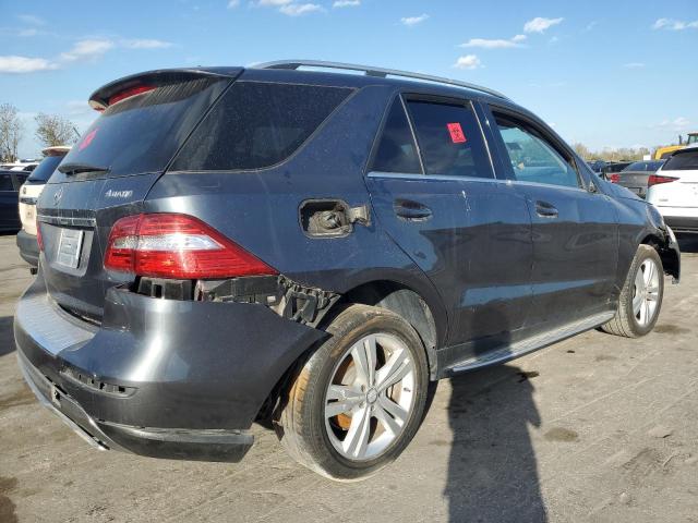 4JGDA5HB5DA127212 - 2013 MERCEDES-BENZ ML 350 4MATIC CHARCOAL photo 3