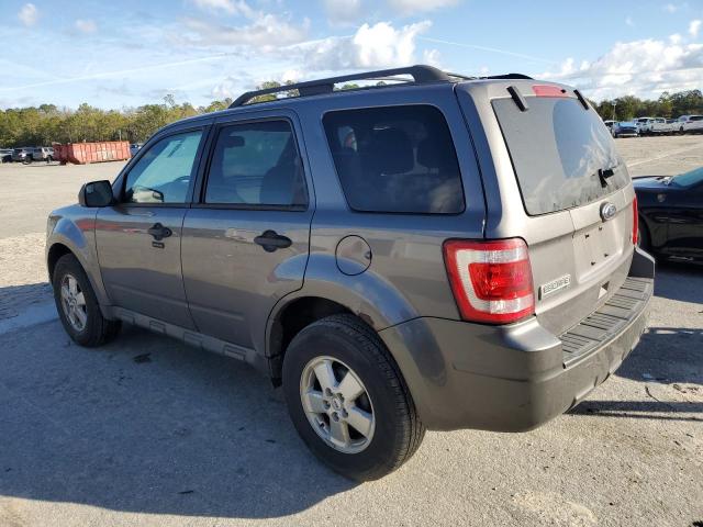 1FMCU0DG0BKA31857 - 2011 FORD ESCAPE XLT GRAY photo 2