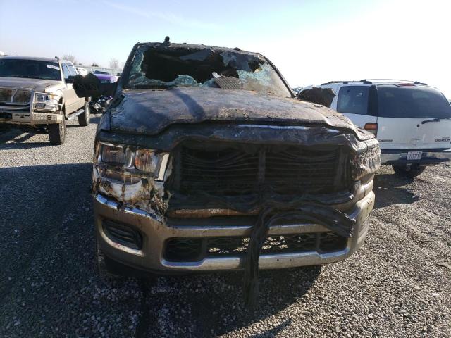 3C6UR5DJ8KG592549 - 2019 RAM 2500 BIG HORN BURN photo 5