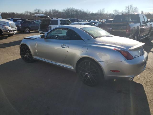 JTHFN48Y030046833 - 2003 LEXUS SC 430 SILVER photo 2