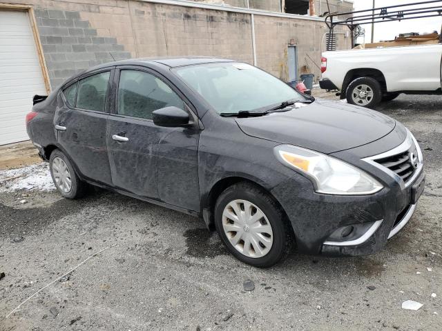 3N1CN7AP6GL867017 - 2016 NISSAN VERSA S BLACK photo 4