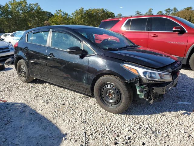 KNAFK5A83H5672104 - 2017 KIA FORTE LX BLACK photo 4