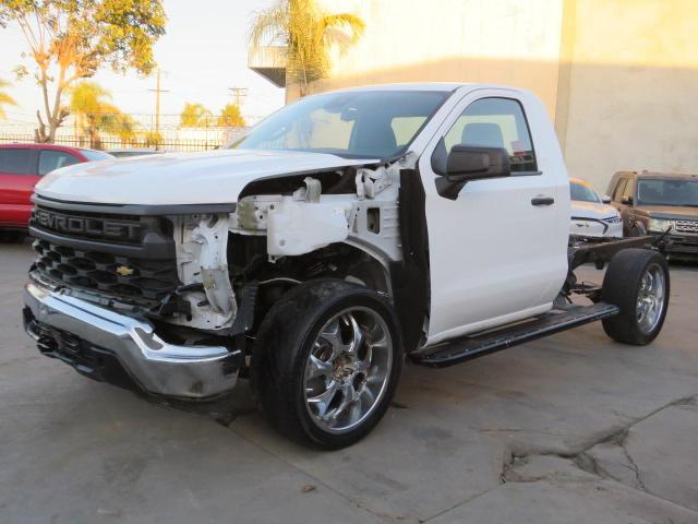 3GCNAAED2PG290106 - 2023 CHEVROLET SILVERADO C1500 WHITE photo 2