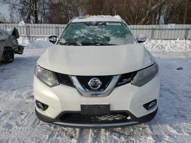 5N1AT2MT9FC789599 - 2015 NISSAN ROGUE S WHITE photo 5