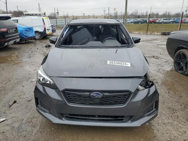 4S3GKAK68J3604511 - 2018 SUBARU IMPREZA SPORT GRAY photo 5