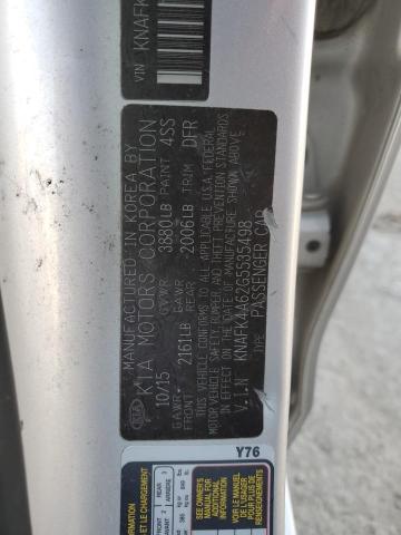 KNAFK4A62G5535498 - 2016 KIA FORTE LX SILVER photo 12