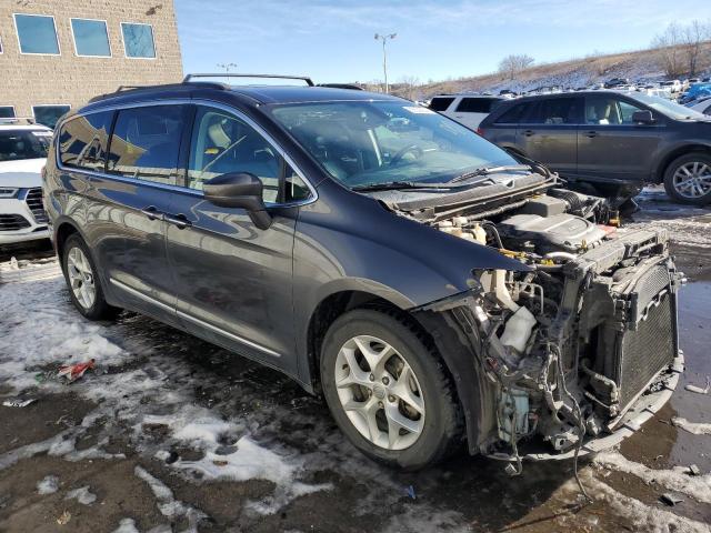 2C4RC1BGXHR810476 - 2017 CHRYSLER PACIFICA TOURING L GRAY photo 4