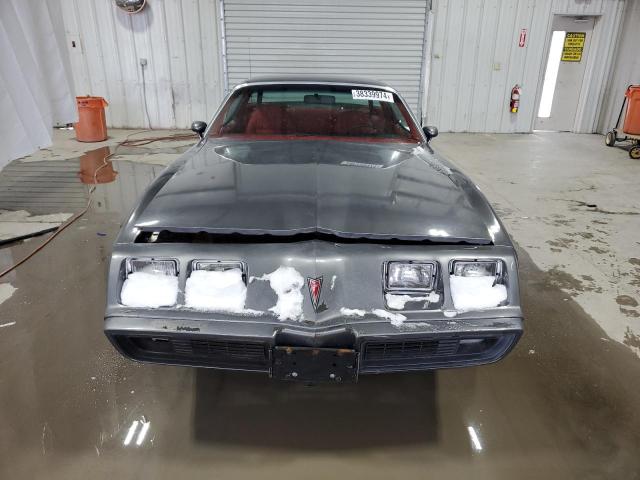 1G2AS87A4BN117926 - 1981 PONTIAC FIREBIRD GRAY photo 5